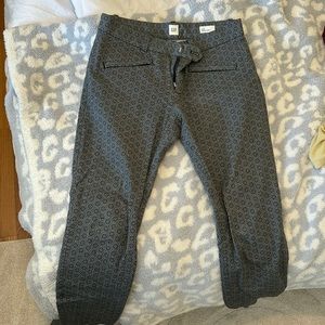 GAP ankle slacks w design